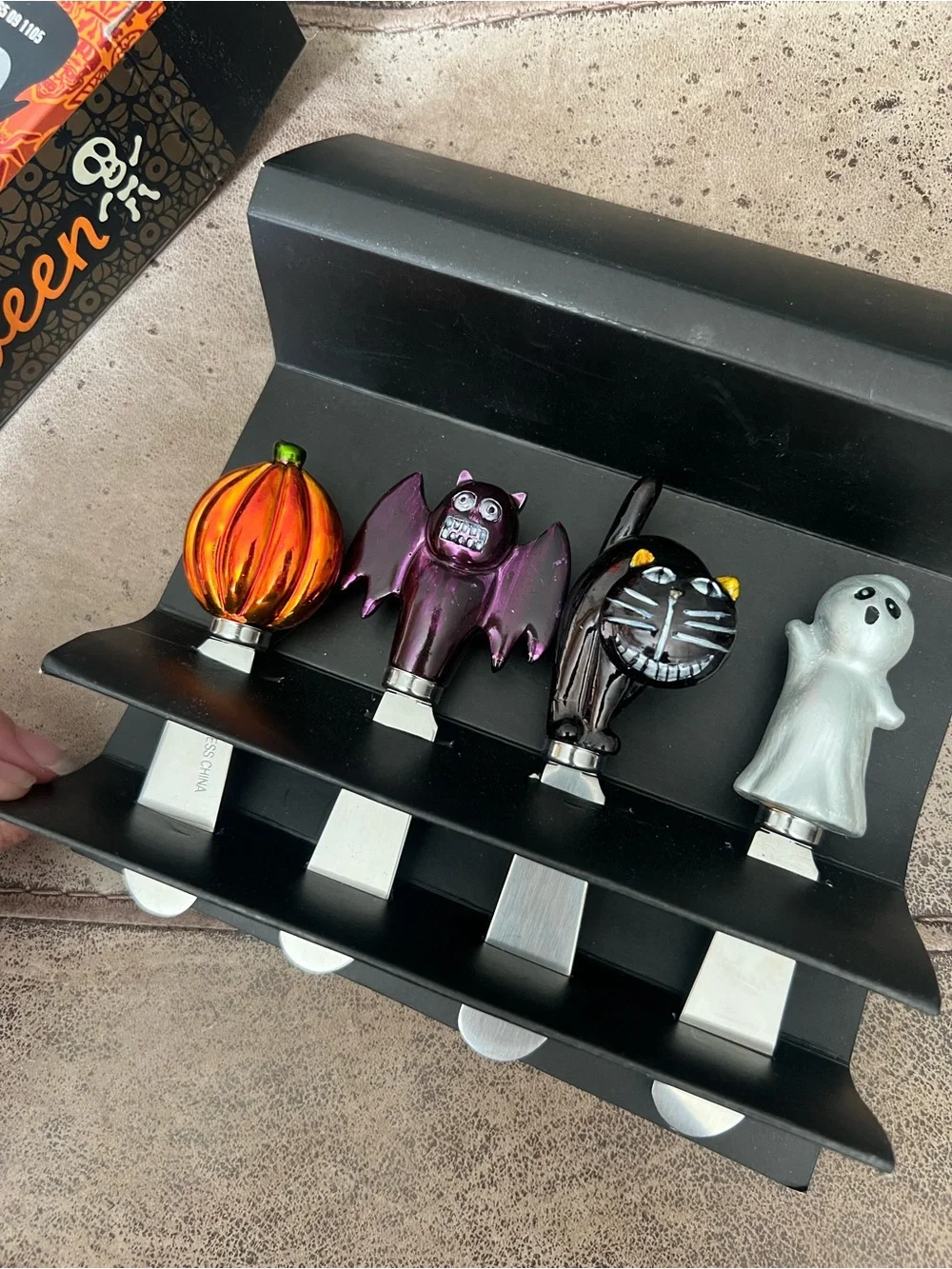Vintage Halloween Spreaders